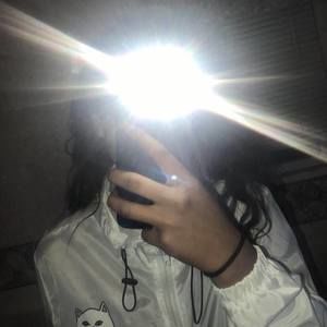 Meet your Posher, Jada